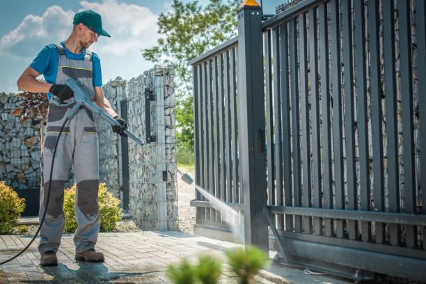 Professional Pressure Washing Services in Altoona, IA